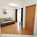 Antonia 3* 梅杜林