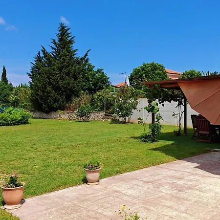 Antonia Guest house 3*