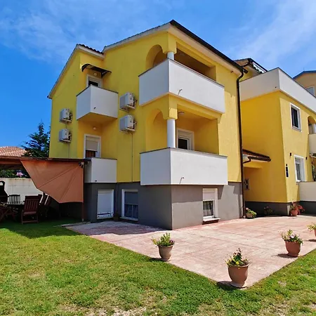 Antonia 3* Medulin
