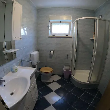 Guest house Antonia Medulin