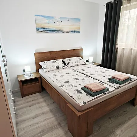 בית הארחה Antonia מדולין